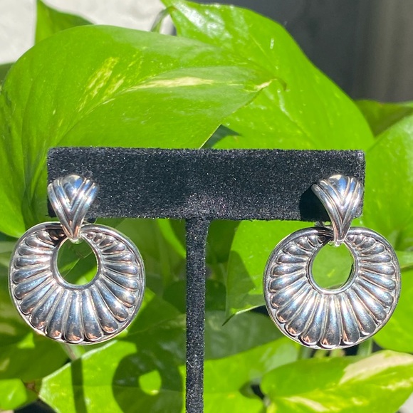 Vintage LAGOS 925/14KT post Chi Chi round fluted earrings✨ - Picture 3 of 16